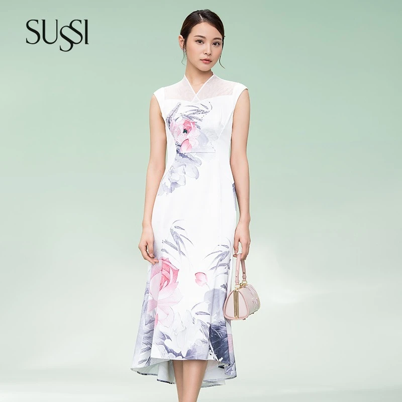 

The Same White Printed V-neck Sleeveless Dress From The New Summer Store