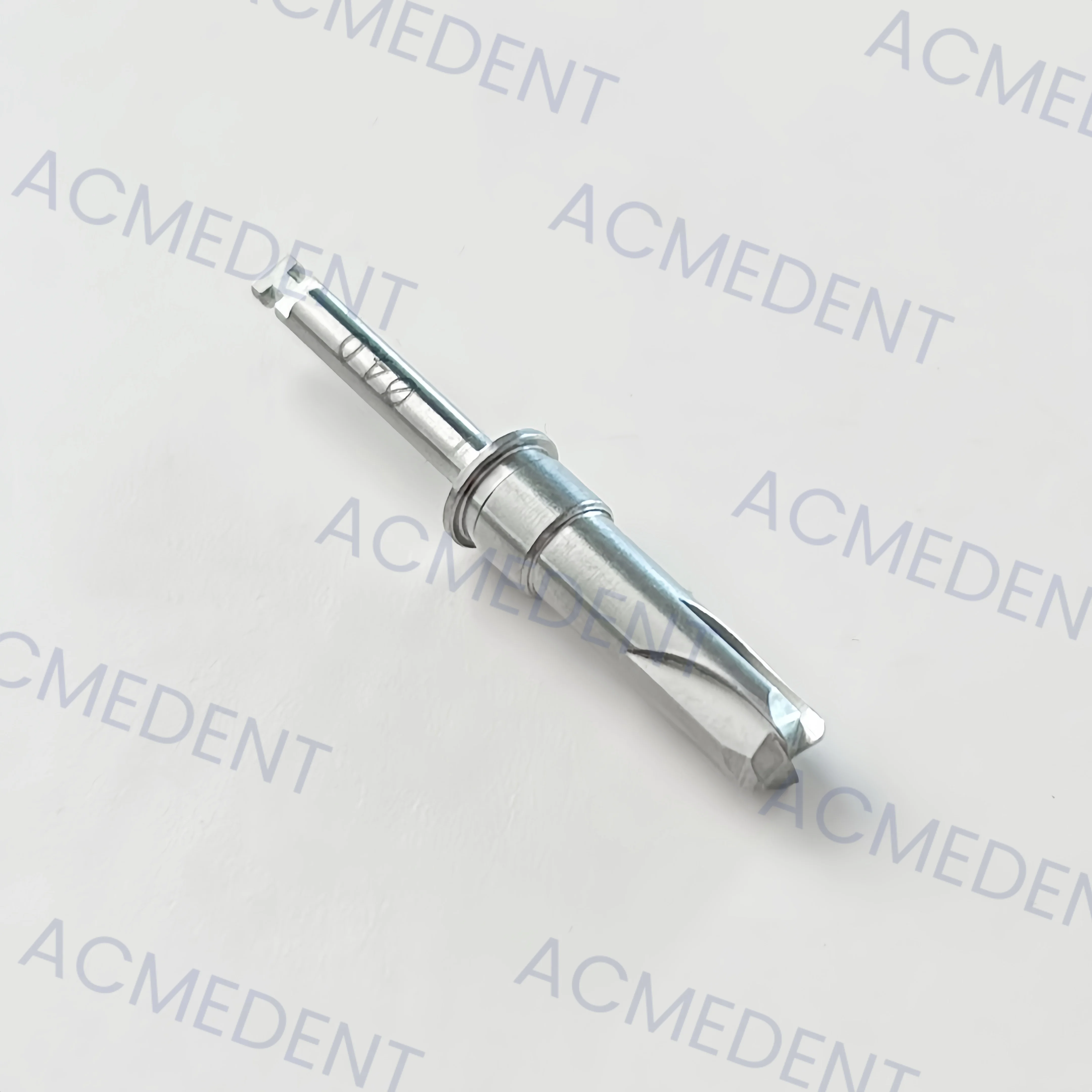 ⌀ 4.0 Стоматологическая дрель CAS с одной направляющей мембранные подъемные сверла