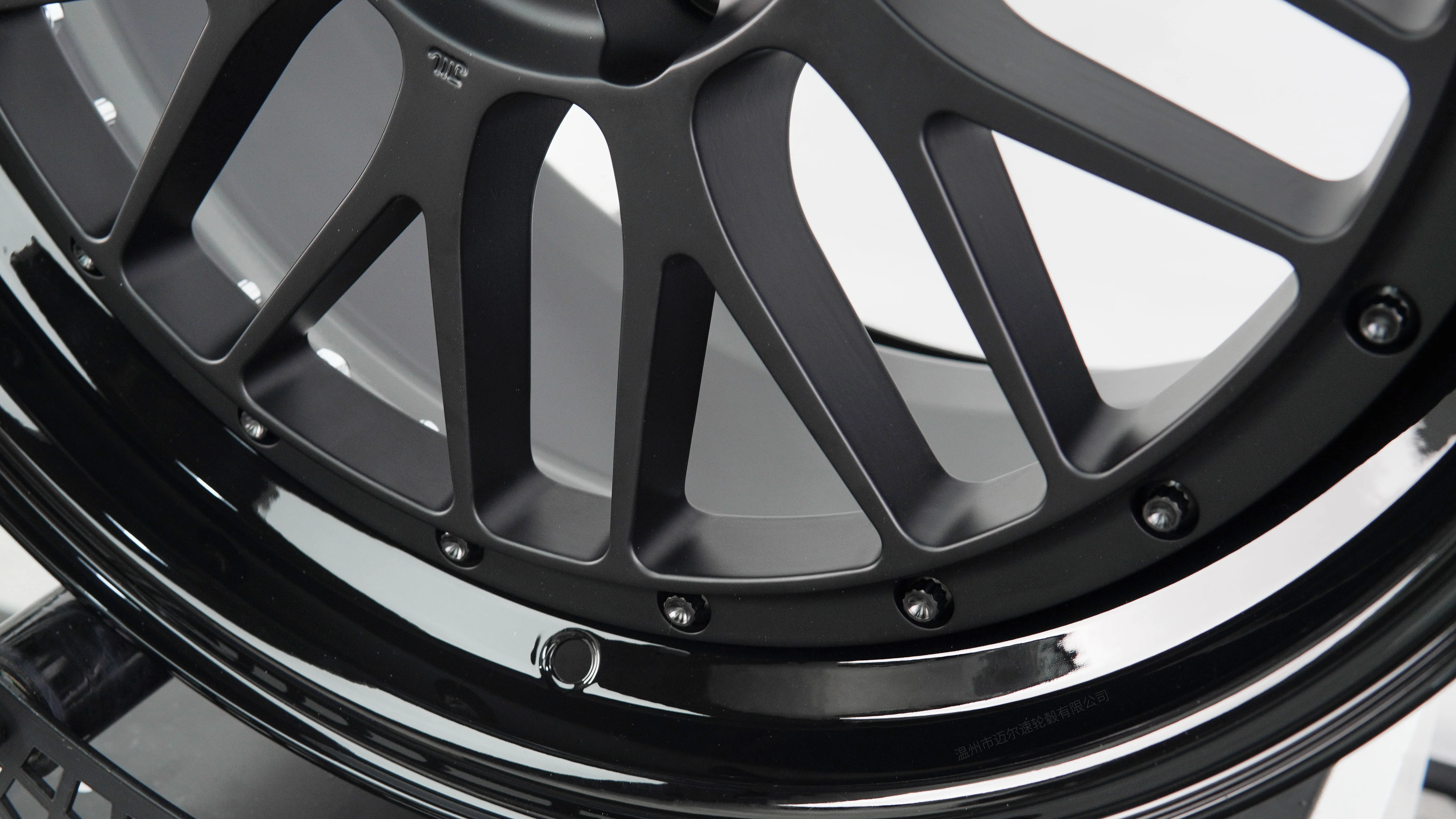 Фото Колесные диски LM LMR 2-Piece для легковых автомобилей, 18, 19, 20, 21, 22 дюйма, 5x112, 5x114.3, для BMW F30, Nissan 350z, 370z, Mercedes, Audi, Benz №4