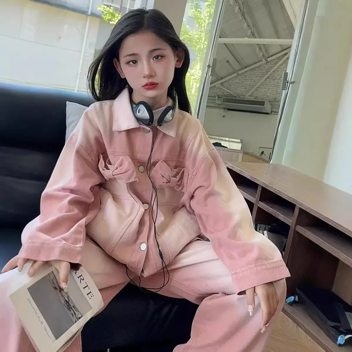 baby girl's garnitur zestaw wiosenny i jesienny 2024 nowe średnie duże dzieci modny płaszcz dżinsowy prosty 2-częściowy