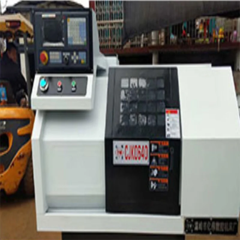 Токарный станок и Сервосистема абсолютного дистанционного управления