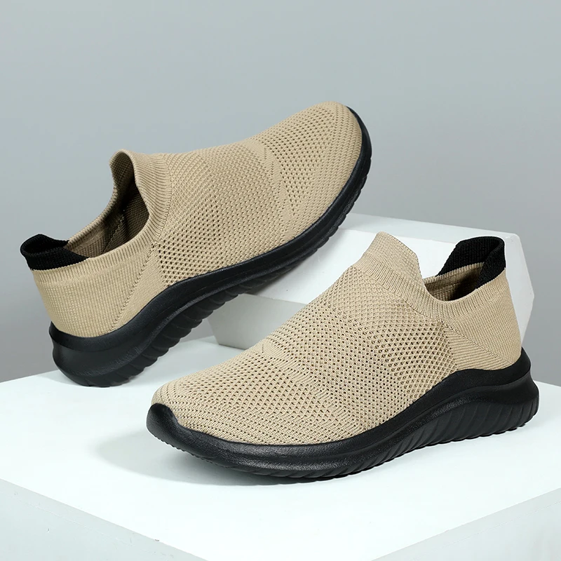 SENAGE High quality Outdoor Super Light Men Sneakers Fashion Breathable Sport Running Shoes Slip-on Unisex Athletic Footwear