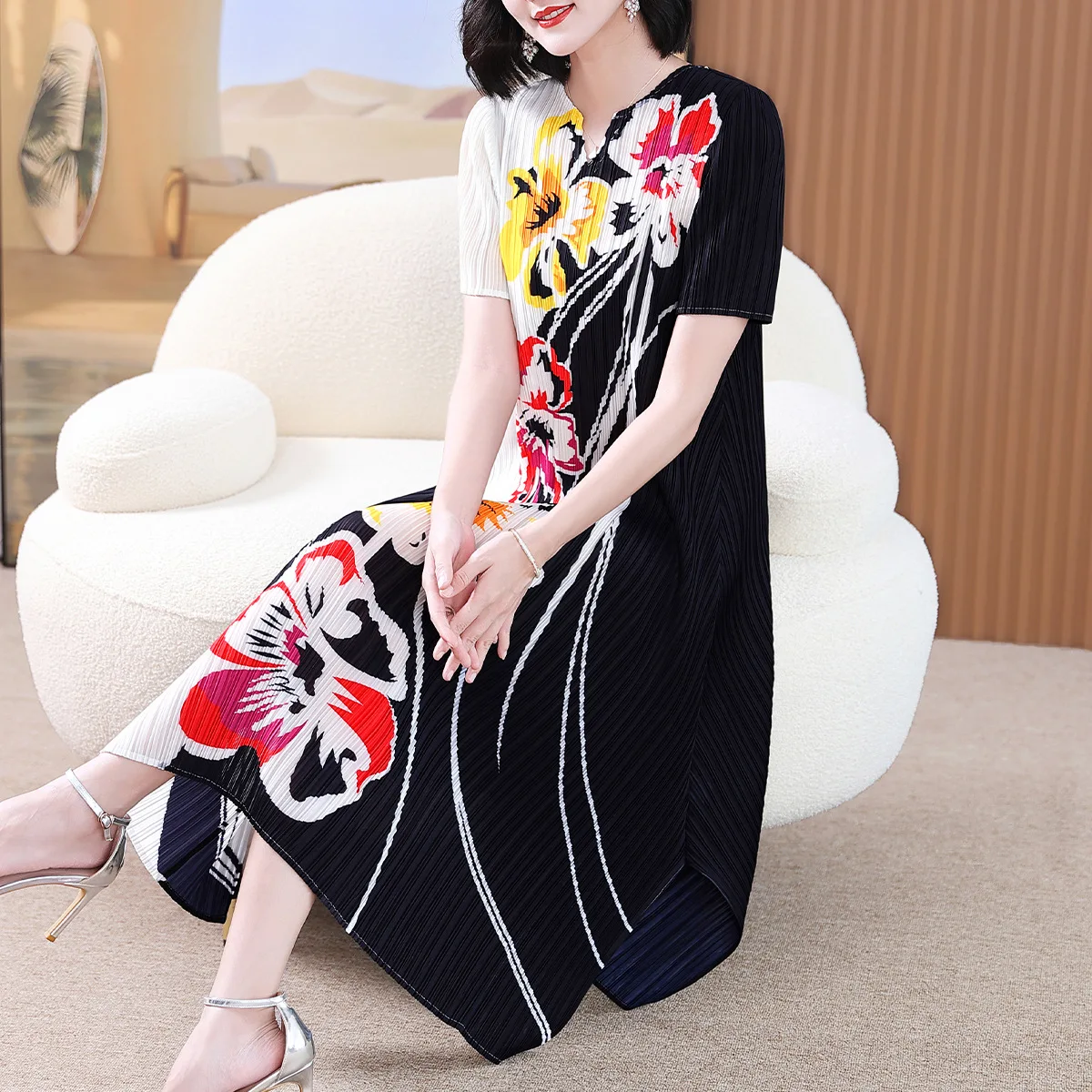 

Mother's Clothing Temperament Long Dress Women's Summer Fashion Printed Dress 2023 New Miyake High-End Pleated Elegant Dress