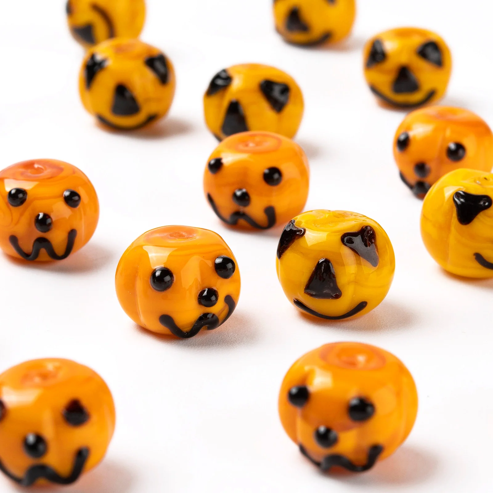 20Pcs Halloween Theme Handmade Lampwork Bead Cartoon Pumpkin Dark Orange Glass Bead Bracelet Necklace Party Decor Jewelry Making