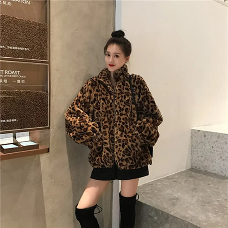 Winter Faux Fur Leopard Coat Women Plus Size Cotton Thickened Korean Warm Loose Plush Coat Women Jacket