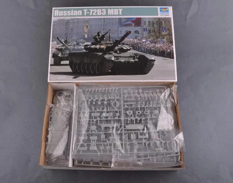 Trumpeter 1/35 09508 русский MBT армированный пластиковый Танк Модель для сборки комплект |