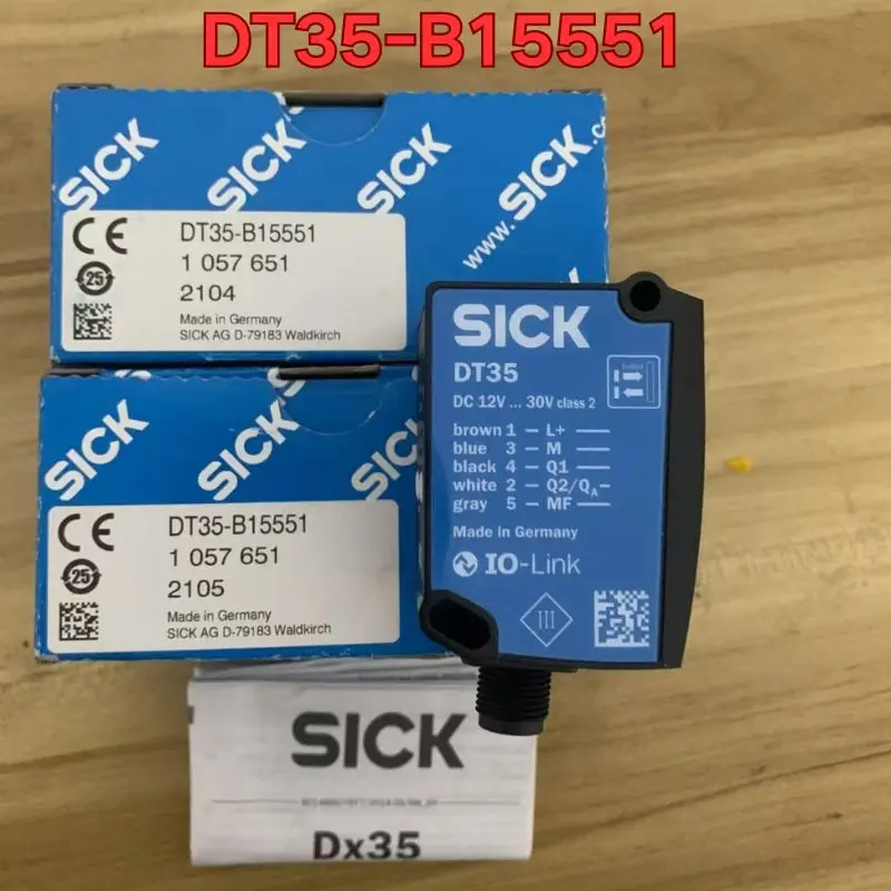 Новый лазерный датчик DT35-B15551