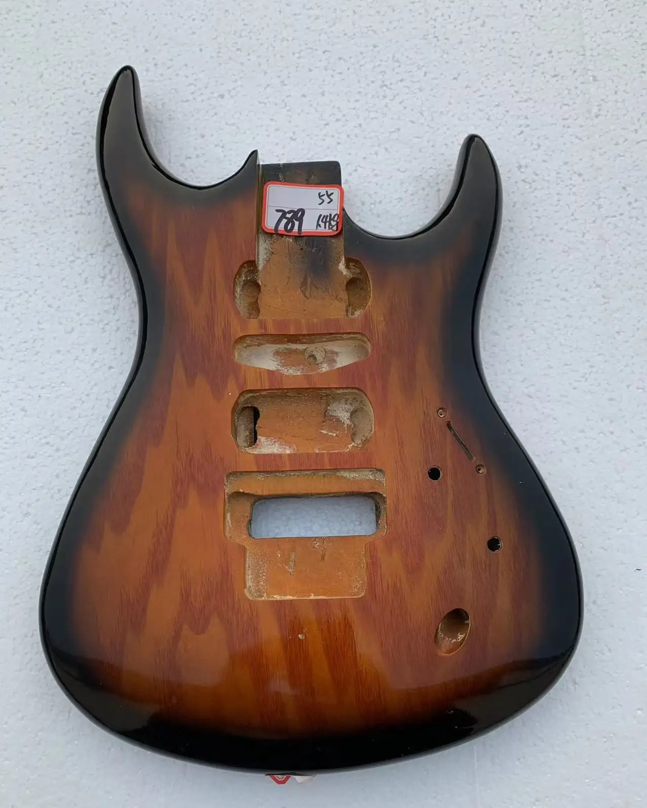 DIY Body for Custom 6 струнная электрическая гитара Tremolo дизайн в наличии Скидка #789