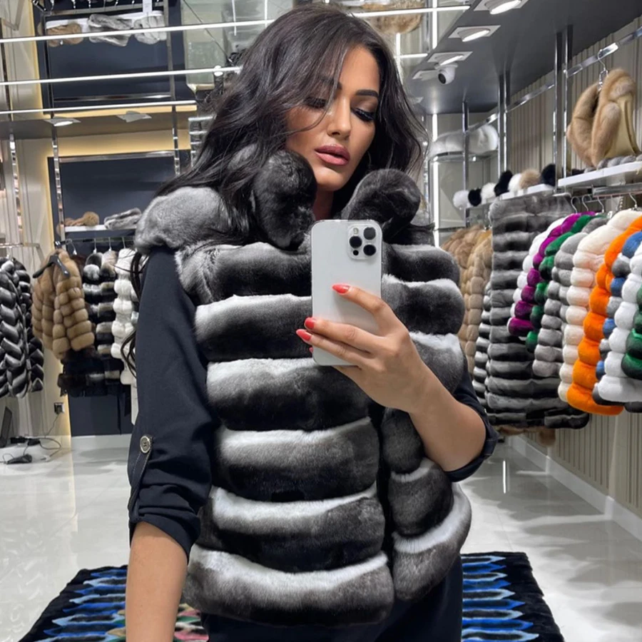 Winter Jacket Women Real Fur Vest Chinchilla Natural Real Rex Rabbit Fur Coat Warm Winter Women's Vest With Hat 2022