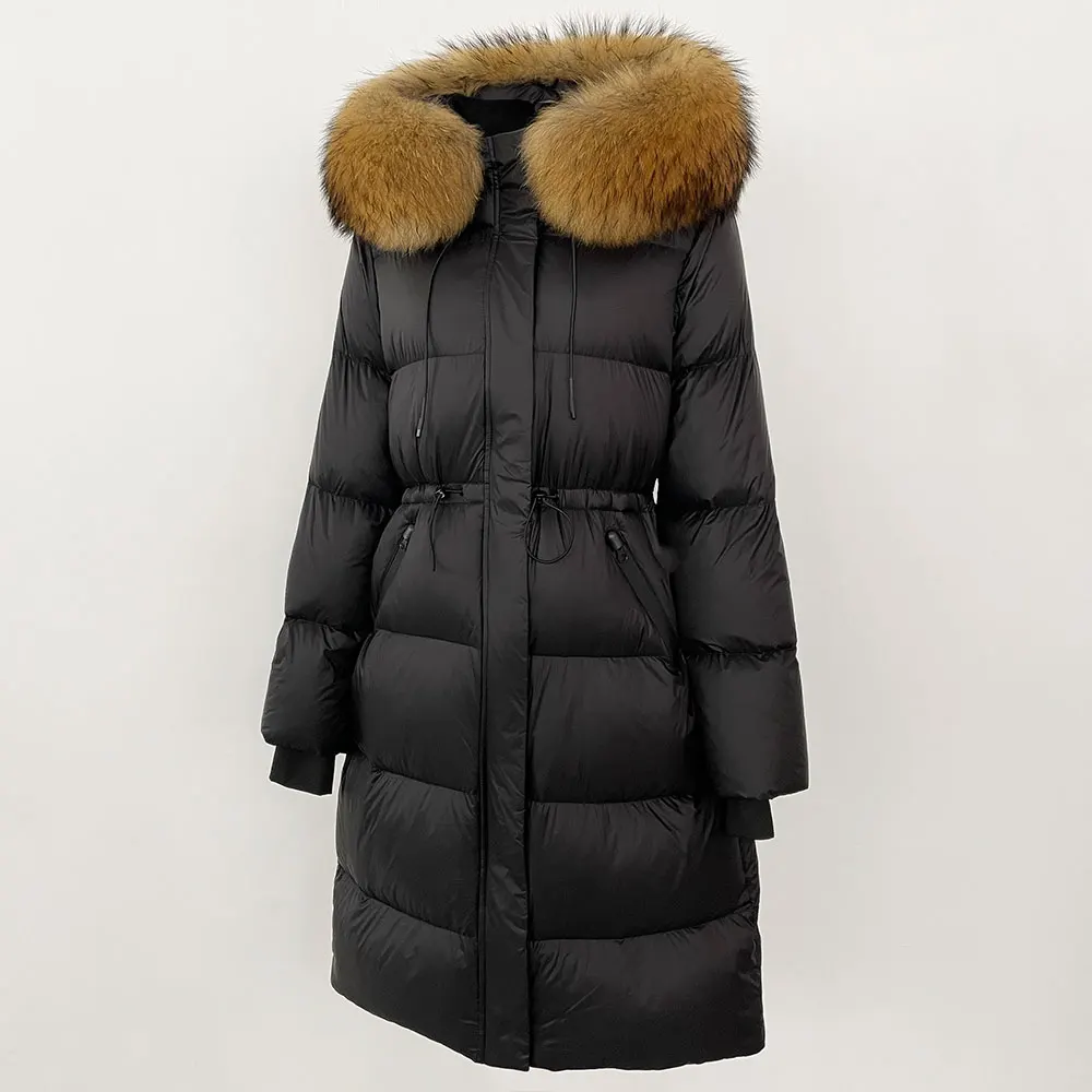 Женское длинное теплое пальто на утином пуху с воротником из лисьего меха