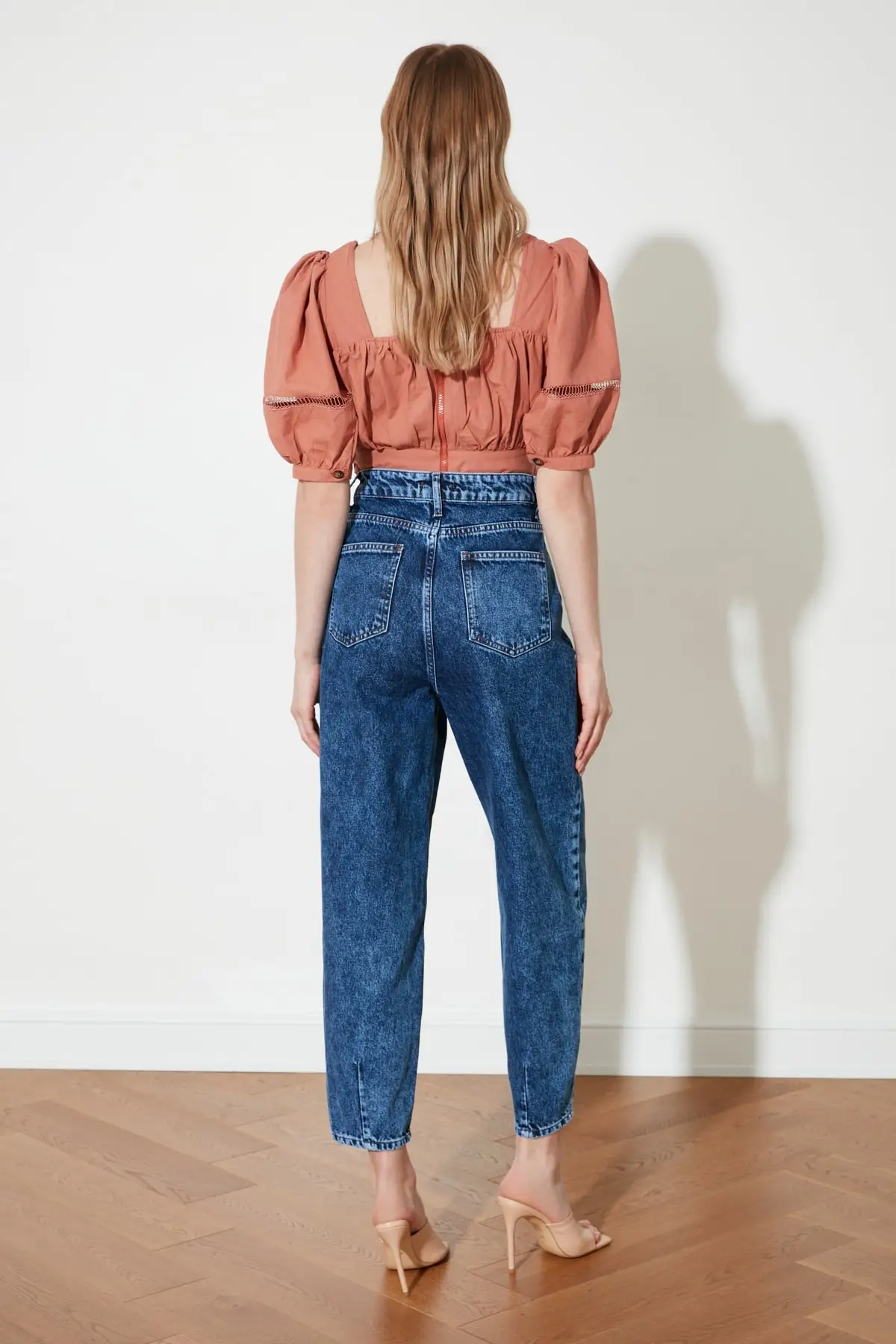 

Trendyol Waist Detail High Bel Balloon Jeans TWOSS21JE0391