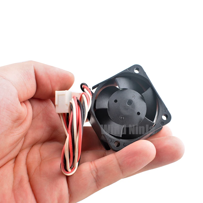 Вентилятор DV04028B12L 4 см 40 мм 40x40x28 12 В постоянного тока 0 36 А 3 контакта контроль