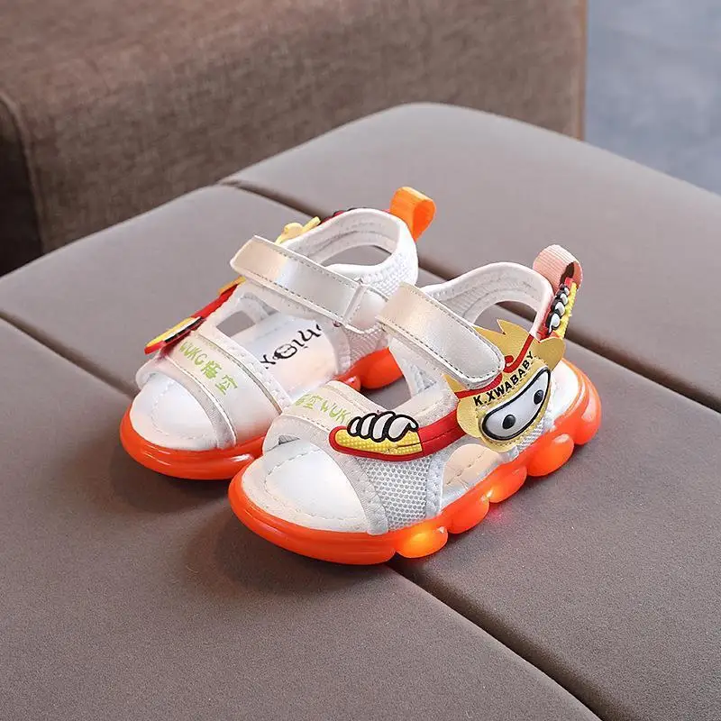 

Toddler New Baby Toddler Shoes Boy Anti-slippery Sandals with Lights Girls Lightweight Breathable Shoes Children Glowing Sandals