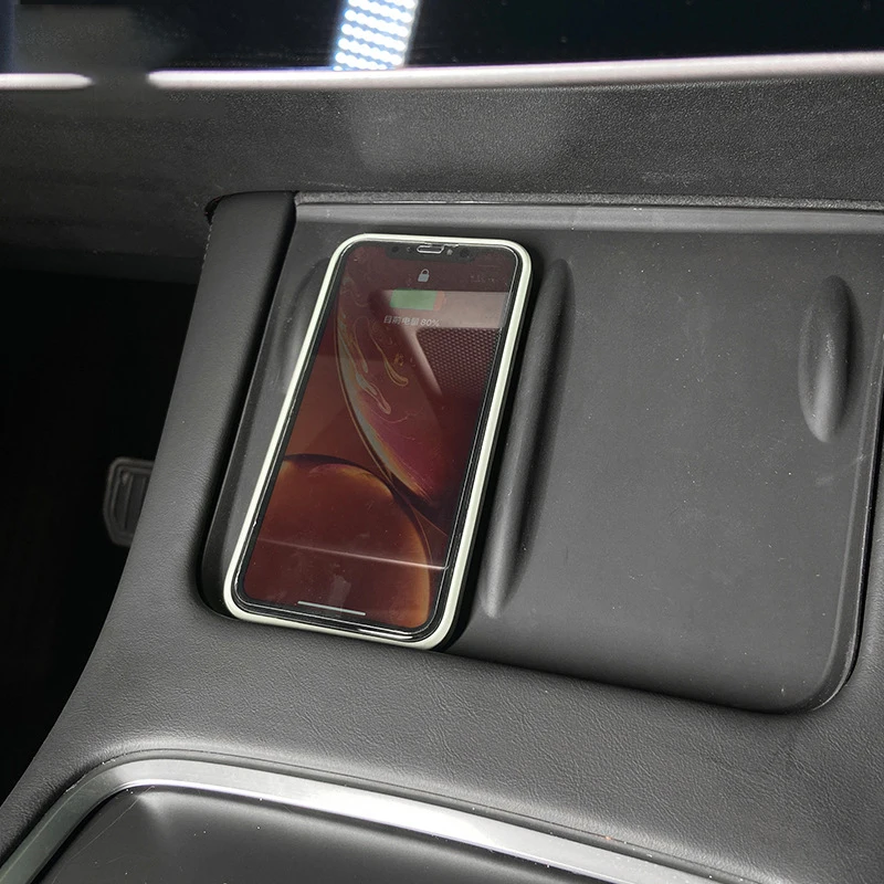 

Силиконовая Нескользящая Накладка для Tesla Model 3 Model Y 2021-22, автомобильная Беспроводная зарядная Накладка для телефона, нескользящий коврик, ав...