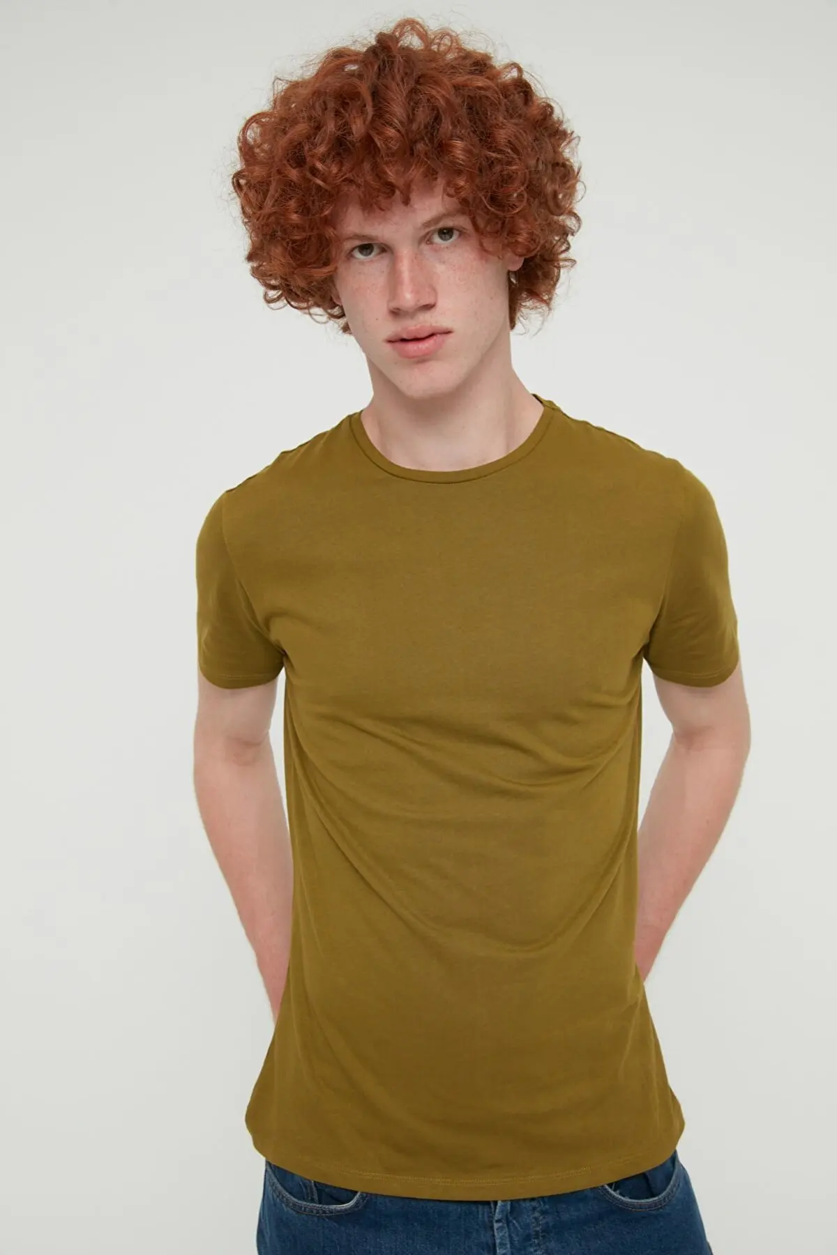 

Футболка мужская Базовая облегающая, 100% хлопок, с коротким рукавом