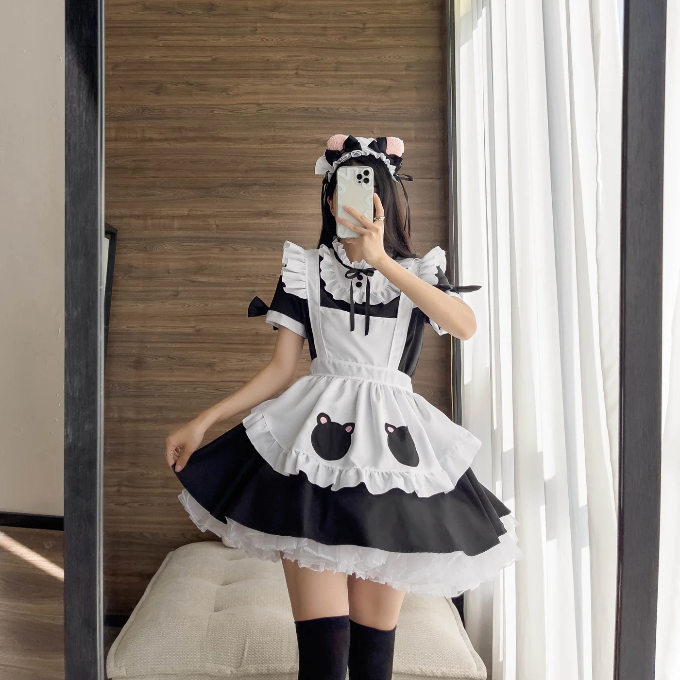 

Black And White Kawaii Role Play Costumes Cosplay Clothing Harajuku Uniforms Woman Maid Outfit Classical Style Lolita Dress