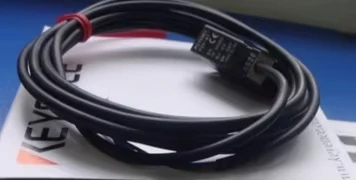 Переключатели Keyence PZ2-41 PZ2-42 PZ2-61 PZ2-62 PZ2-41P PZ2-42P PZ2-61P PZ2-62P (2 шт.)