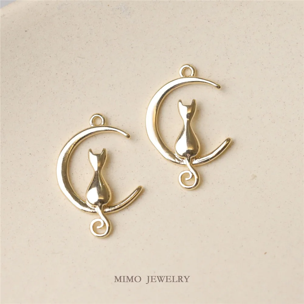 

Colour protected copper plated 14K gold cutie cat and Moon double link pendant DIY handmade accessory