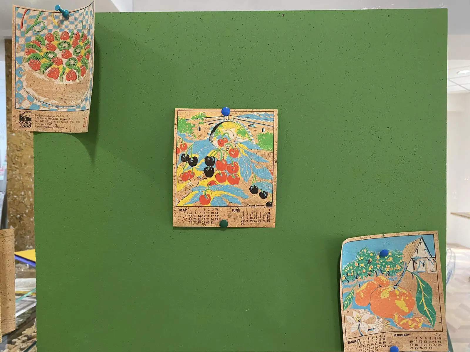 Пробковая доска на самоклеящейся основе 40х50 см толщиной 4 мм |