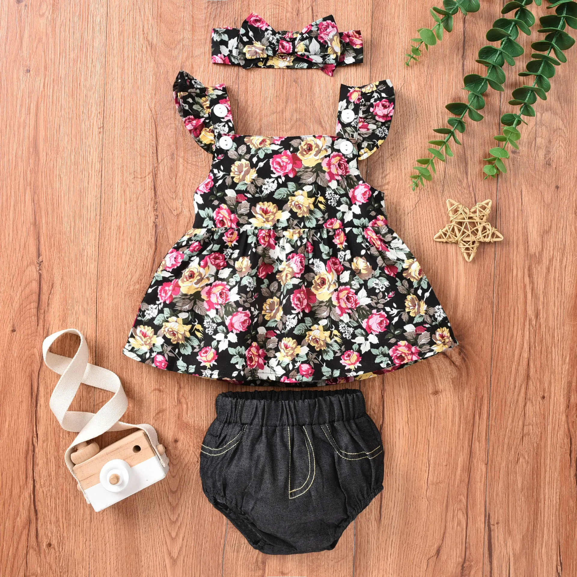 

Newborn Baby Girl Clothes Sets Black Floral Ruffle Sleeve T-Shirts Denim Shorts New Summer Infant Clothes Suit