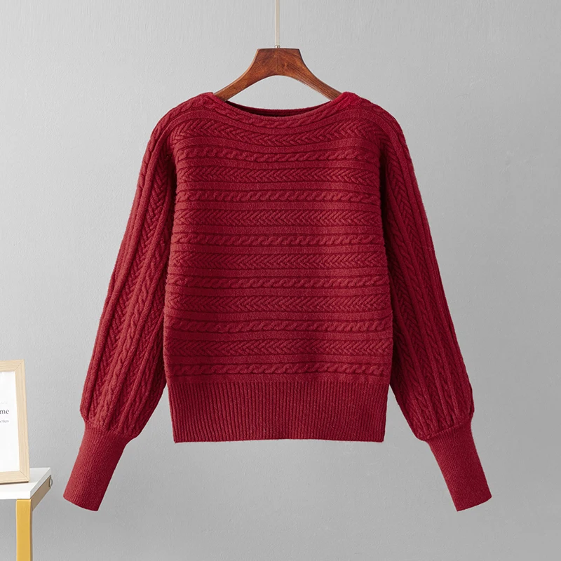 Женский свитер с воротником-лодочкой длинным рукавом