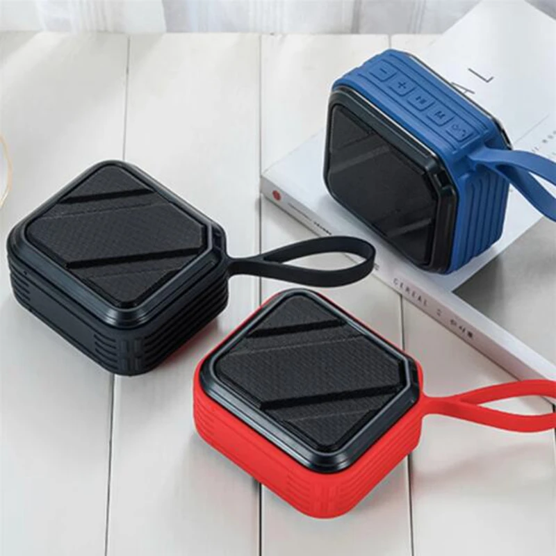 Купи Seven-level waterproof subwoofer card speaker BS31D outdoor portable wireless bluetooth speaker sports speaker FM за 472 рублей в магазине AliExpress