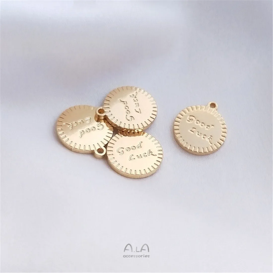 Подвесная бирка из 14-каратного золота круглая кулон GoodLuck ожерелье ручной работы