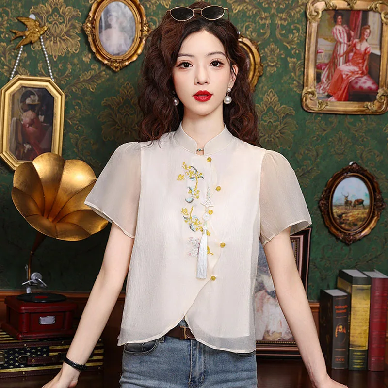 Женская летняя блузка с коротким рукавом и воротником-стойкой