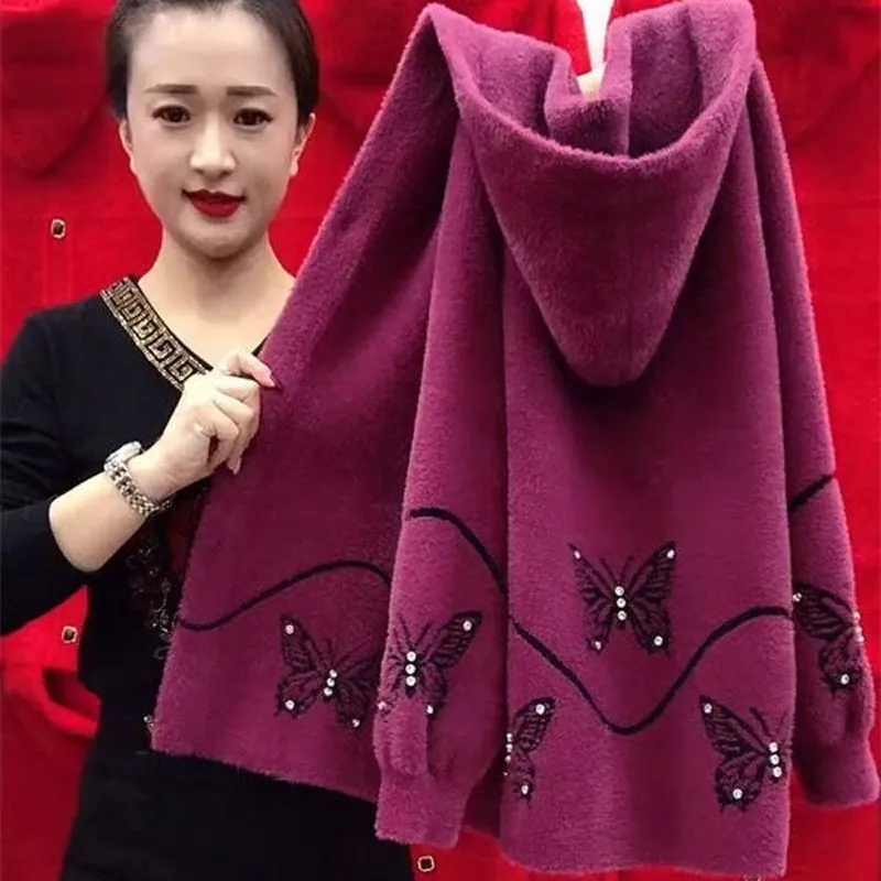 НОВОЕ бархатное пальто среднего возраста для пожилых мам осень-зима утепленный