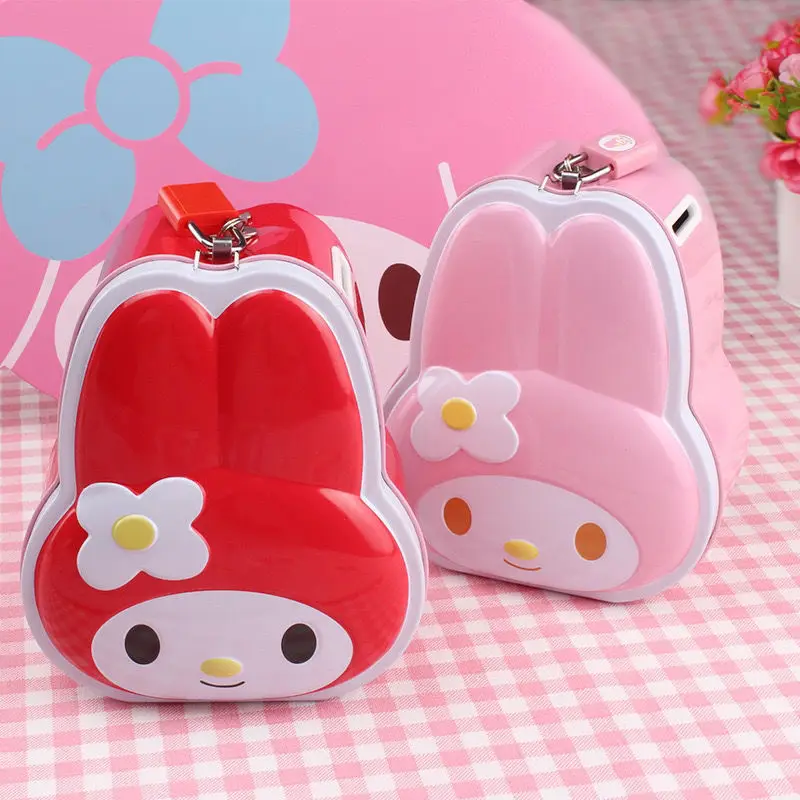 

Милые аксессуары Sanrios, милая металлическая копилка с мультяшным рисунком My Melody, с замком, коробка для хранения, аниме игрушки для девочек, по...