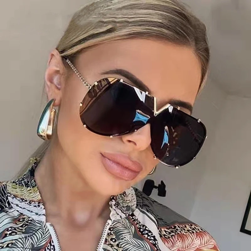 

Солнцезащитные очки с большой оправой, солнцезащитные очки с защитой UV400, винтажные модные уличные дорожные женские очки большого размера, ...