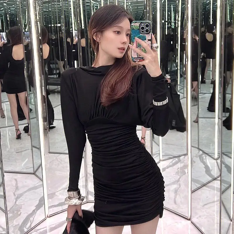 

Соблазнительное черное Плиссированное облегающее мини-платье с длинным рукавом, женская одежда, элегантное осенне-зимнее новое облегающее...