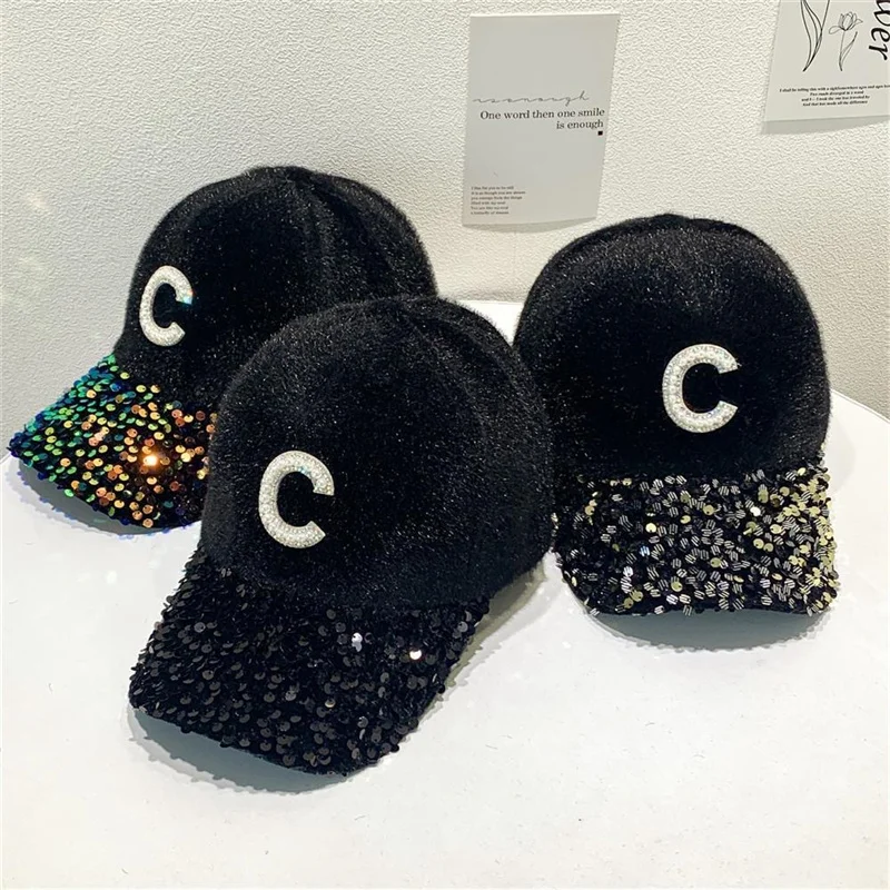 2024 НОВЫЕ Женские Шапки для Девочек с Блестками и Стразами Бейсболка Буквой C