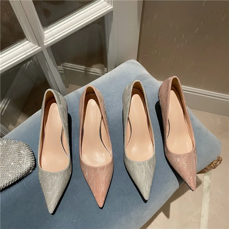 

Туфли женские на шнуровке, с острым носком, на платформе