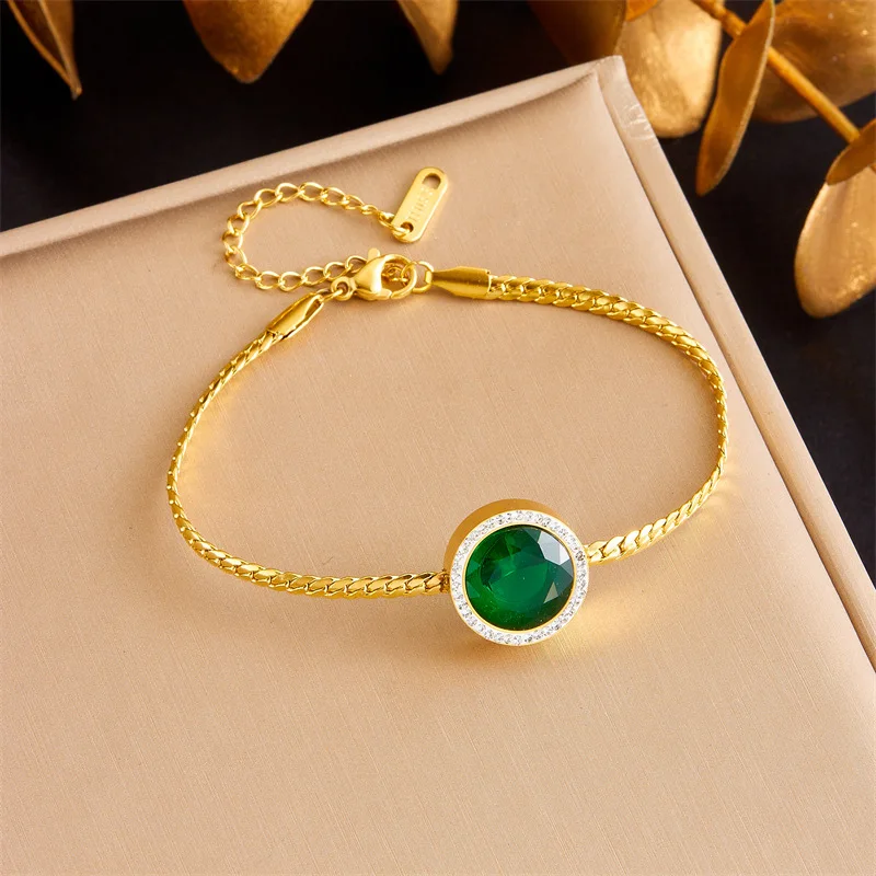 Ожерелье и серьги из нержавеющей стали с изумрудом