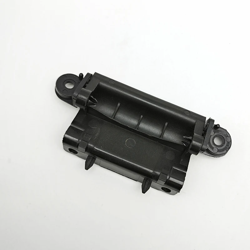 Фото Петля центральной консоли крышки подходит для Toyota Hilux Vigo Innova Fortuner 2005-2014 годов 58907-0k05 №5