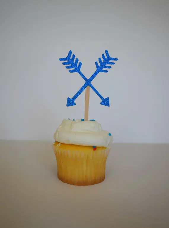 

12cps Gold Glitter Mini Arrow Party Picks - Birthday, Wedding, Baby Shower, Party, Food, Cake Decorations