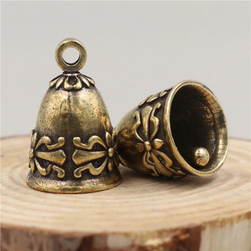 

1PC Bell Pendant Jingle Bell Brass Vintage Keyring For Gift Decor Hanging Ornament