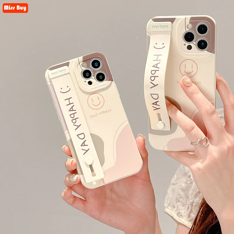 

Cartoon Happy Day Smiley Wrist Band Bracket Case for OPPO A97 A96 A36 A74 A92S K3 K5 Reno Z Find x2 K9 A16 A93S Shockproof Cover