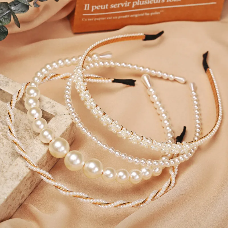 

Retro Pearl Headband Temperament Pressure Hair Headdress for Women