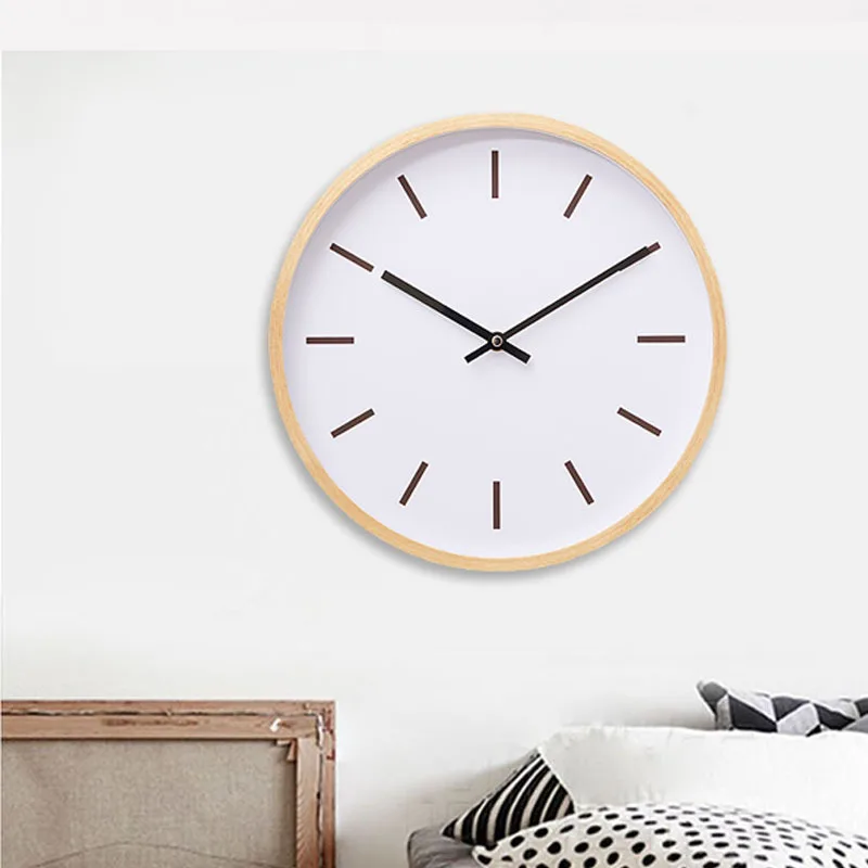

Новинка, настенные часы в скандинавском стиле из массива дерева, домашние часы для гостиной, украшение, бесшумные часы, Современные японские часы, роскошные креативные часы
