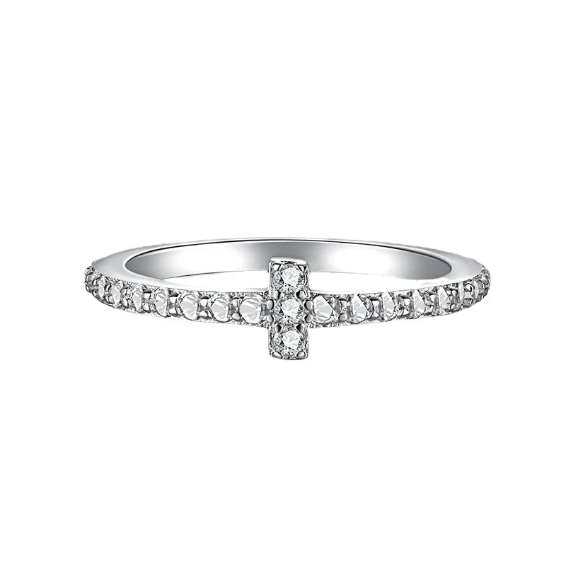 

Женское кольцо из серебра S925 пробы с фианитом 5A