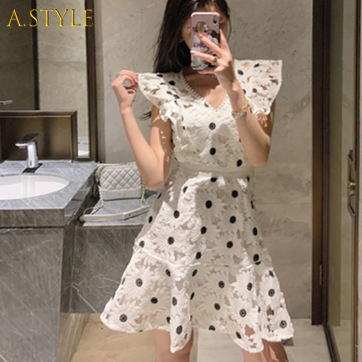 

A GIRLS DALMAZZO Vintage Lace Embroidery Women V Neck Sleeveless Slim Mini Dresses Summer Designer Lady Casual Big Size A Line
