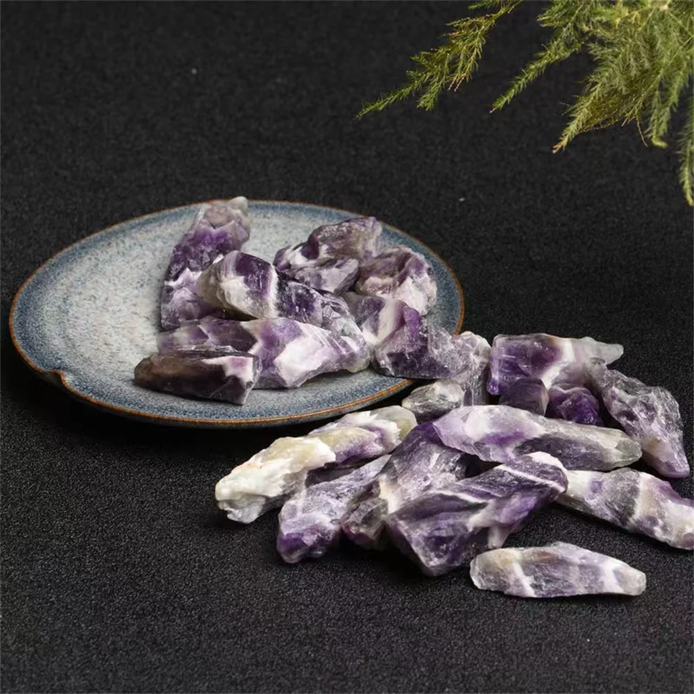 

Необработанный аметистовый кристалл