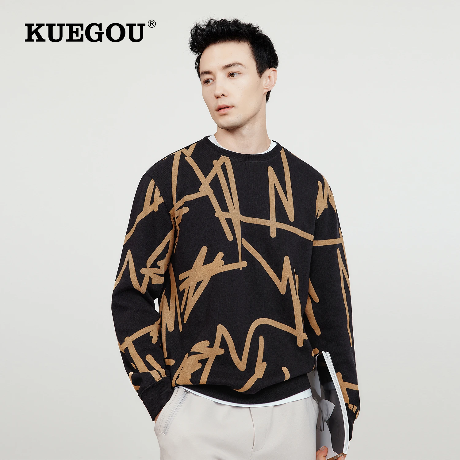 

KUEGOU 2022 Autumn New Men's Sweatshirt Jogger Cotton Blend Print Casual Hoodies Quality O-neck Streetwear Top Plus Size 60080