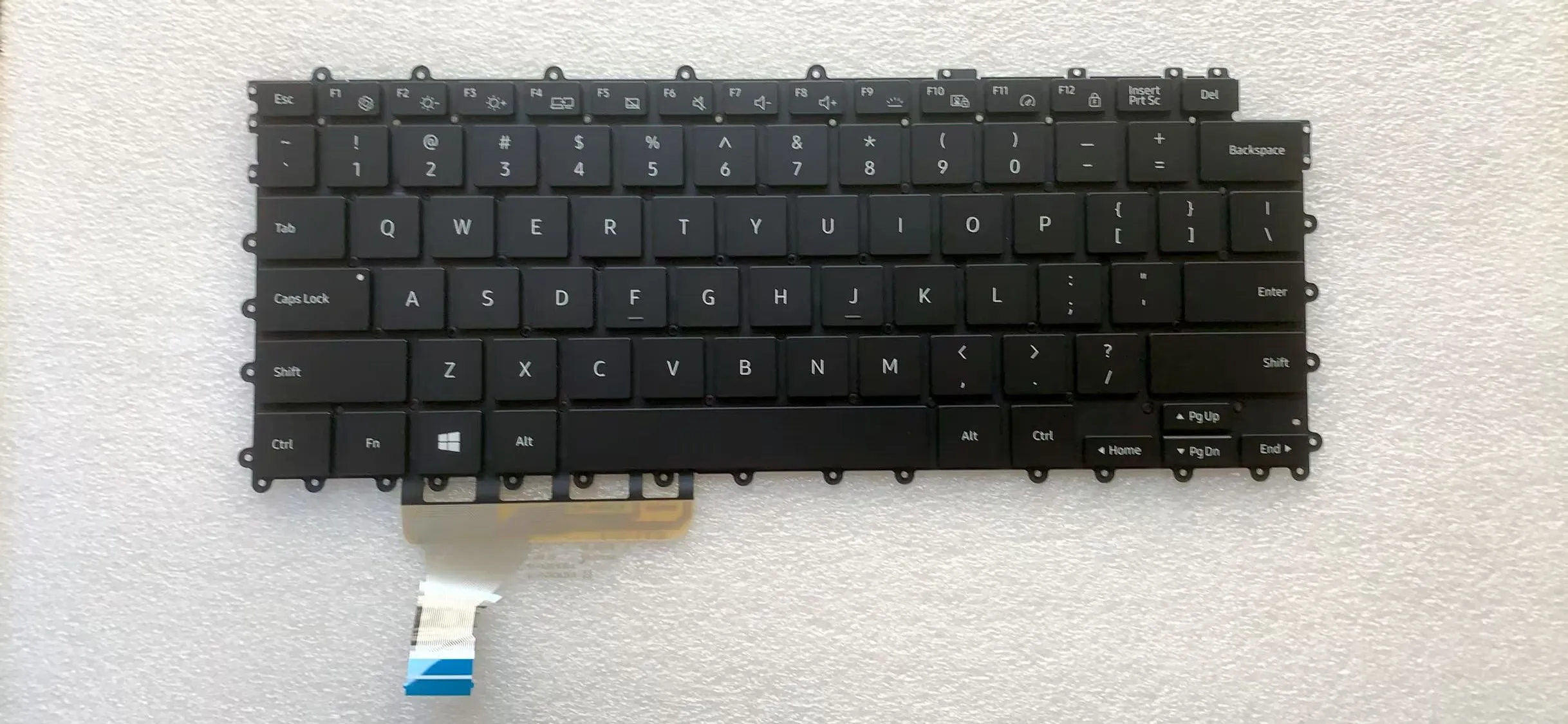 

New Original for Samsung NP930QDB NP930QDA NP935QDB NP930QEB Notebook Keyboard US and Korean Version with Backlight