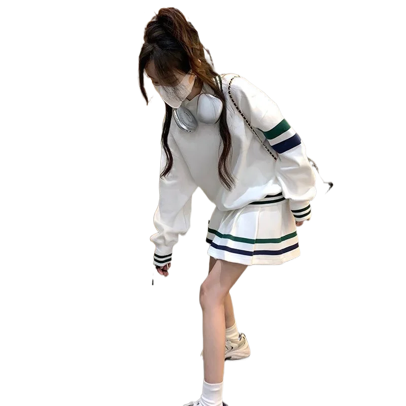 

Hazzys Mini Skirt Set Autumn Women Golf Wear 2023 Golf Suits Women's Golf Clothing High Quality Top T-shirt New Two Piece Tennis