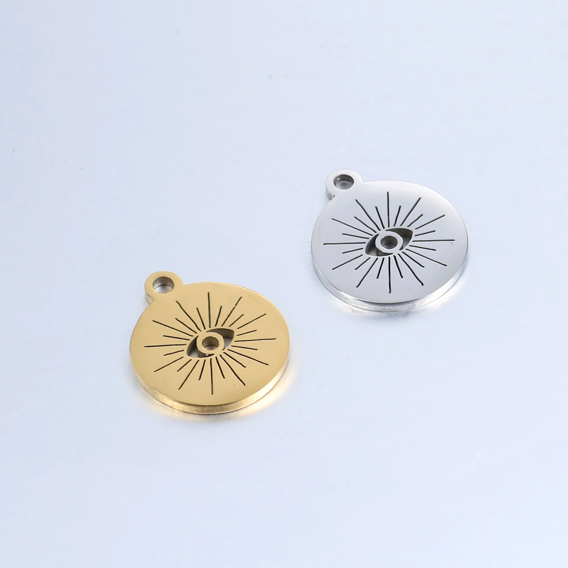 

5pcs/Lot Stainless Steel Mirror Circular Hollowed Devil Eye Pendants Charms For DIY Necklace Bracelets Jewelry Findings Making