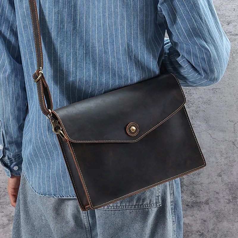 

AETOO New Crazy Horse skin men's crossbody bag multi-functional retro one shoulder bag men's leather hold bag Messenger bag men