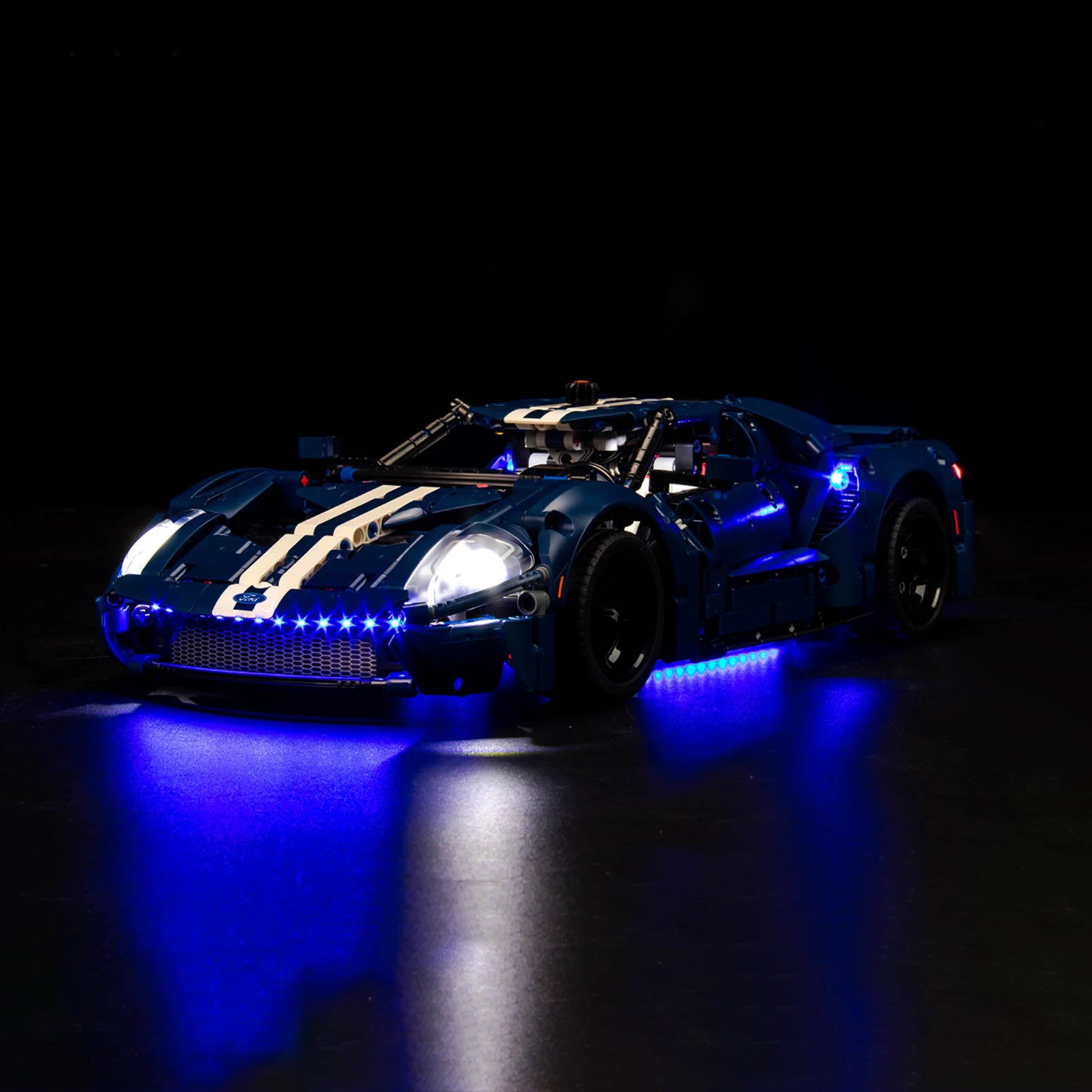 

Фотолампа LocoLee светодиодный для Ford GT 2022, только лампа для игрушек «сделай сам» + батарейный блок (модель в комплект не входит)